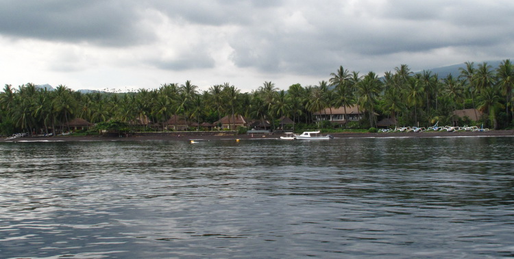 Scuba Seraya and Vila Markisa from the sea