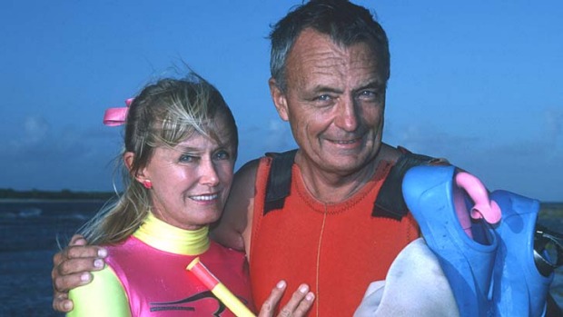 Australian Grey Nurse Shark Conservation - Ron & Valerie Taylor