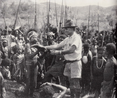 First Contact in Papua New Guinea - Michael Leahy in 1934
