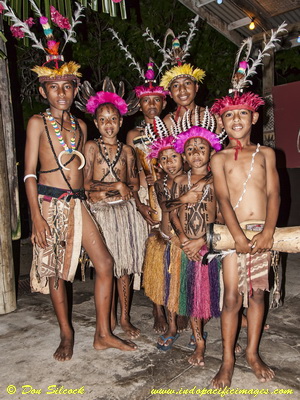 Traditional Dancers at Loloata